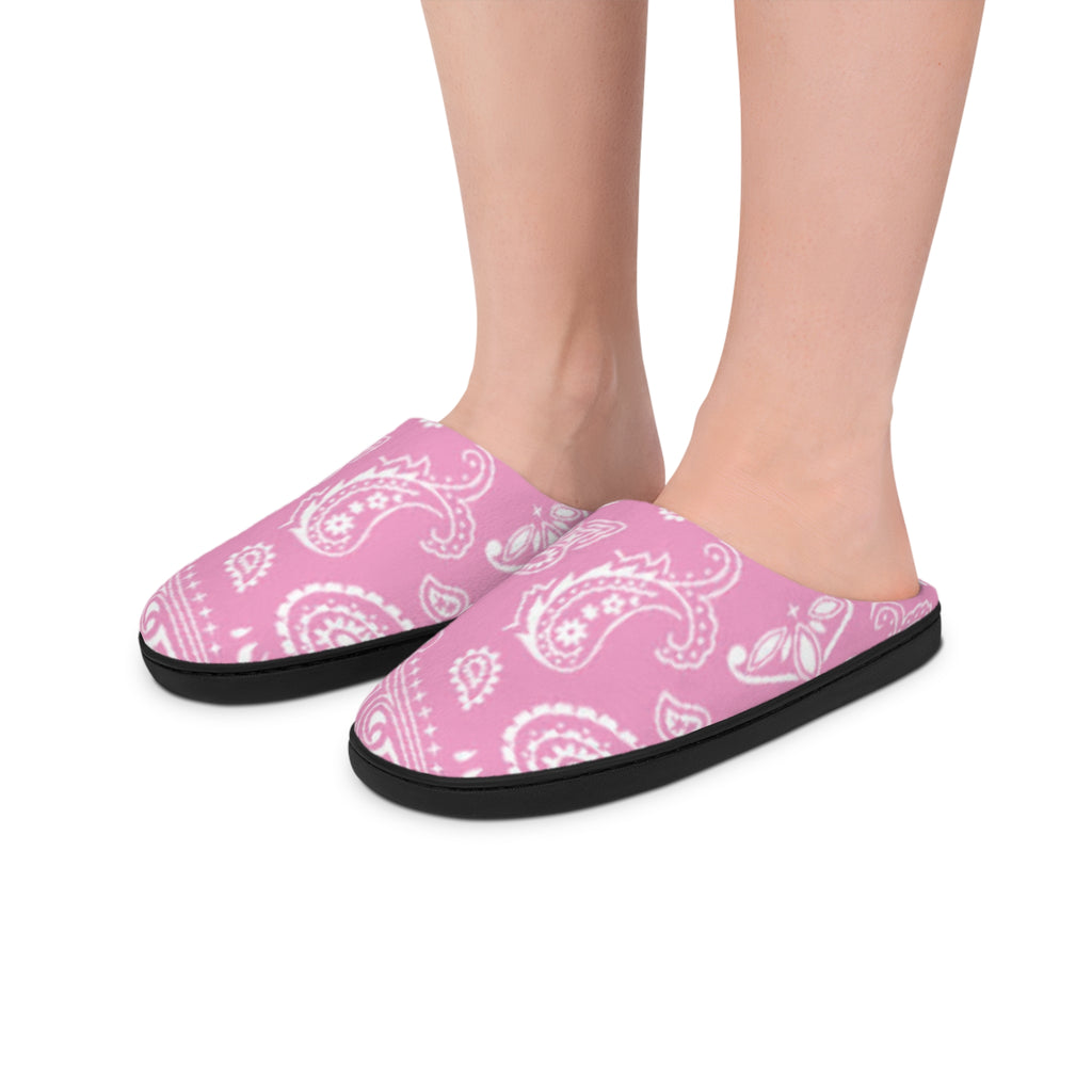 Pink Paisley Women's Indoor Slippers — Cozy Slip-On House Shoes